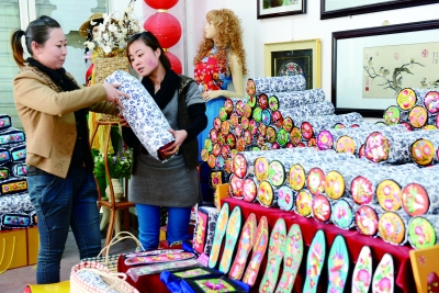 ��λ�ο������Ϳhһ�����׹�ˇƷ�̵����x�C��������������������Ϳh�e�O�ھ��еط���ɫ�����g�����Ļ������a(ch��n)�Ĵ��C���������鼈�����ʯ��Ь�|�Ȟ���������g�ֹ�ˇƷ�ܵ����M(f��i)����A������܊