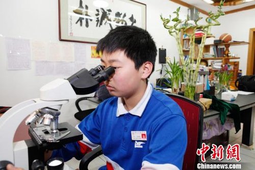 �����L(zh��ng)ɳһ���ЌW(xu��)��������ؼҌ���������(�D)