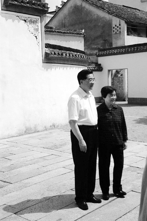 �P(p��n)�c(di��n)���\�����ݺ��������ĸУ��Ӱ