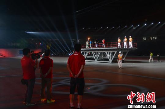 8��16���賿���Ͼ����W��(hu��)�_�]Ļʽ����(d��o)��ꐾS��ָ��(d��o)�c(di��n)���ݾ���ˇ���z