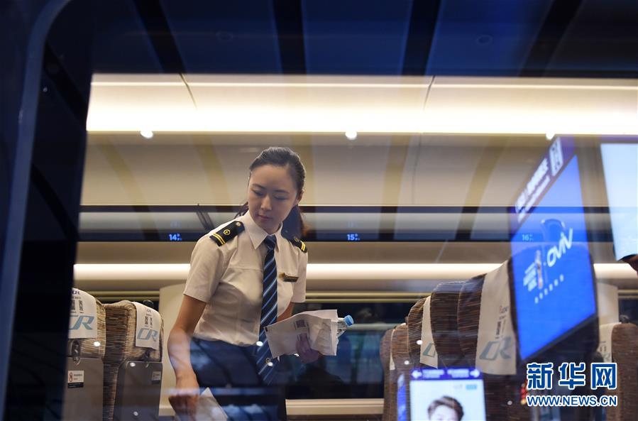 �����Aȫý�^�l���D�Ļ��ӣ���3�����@��ʼ�l(f��)���Ї����F�f����������Ƭ��